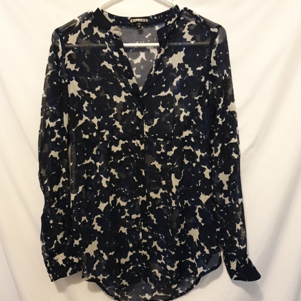 Express Sheer Printed long sleeve blouse
